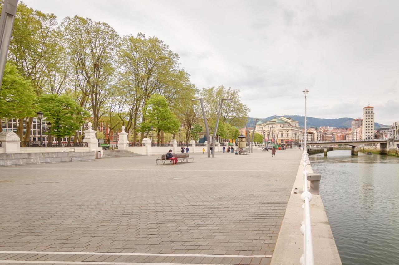 Appartamento Paseo Del Arenal En El Casco Viejo Bilbao Esterno foto